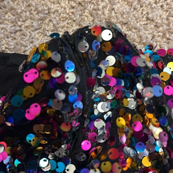 Sparkle and shine in this Bright Disco Sequin SHEIN Skirt Sz OXL - Picture 4 of 6